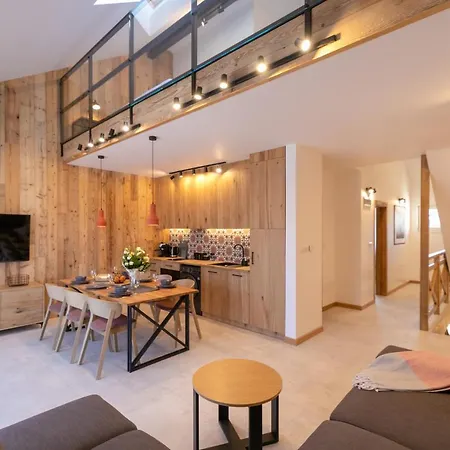 Apartment Pod Stokiem E2 Z Garazem I Dwoma Lazienkami - Dream