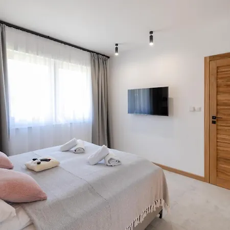 Pod Stokiem E2 Z Garazem I Dwoma Lazienkami - Dream Apartman *