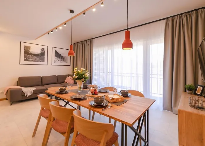 Pod Stokiem E2 Z Garazem I Dwoma Lazienkami - Dream Apartmán *